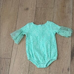 Cat & Jack Aqua Lace Kids Bodysuit